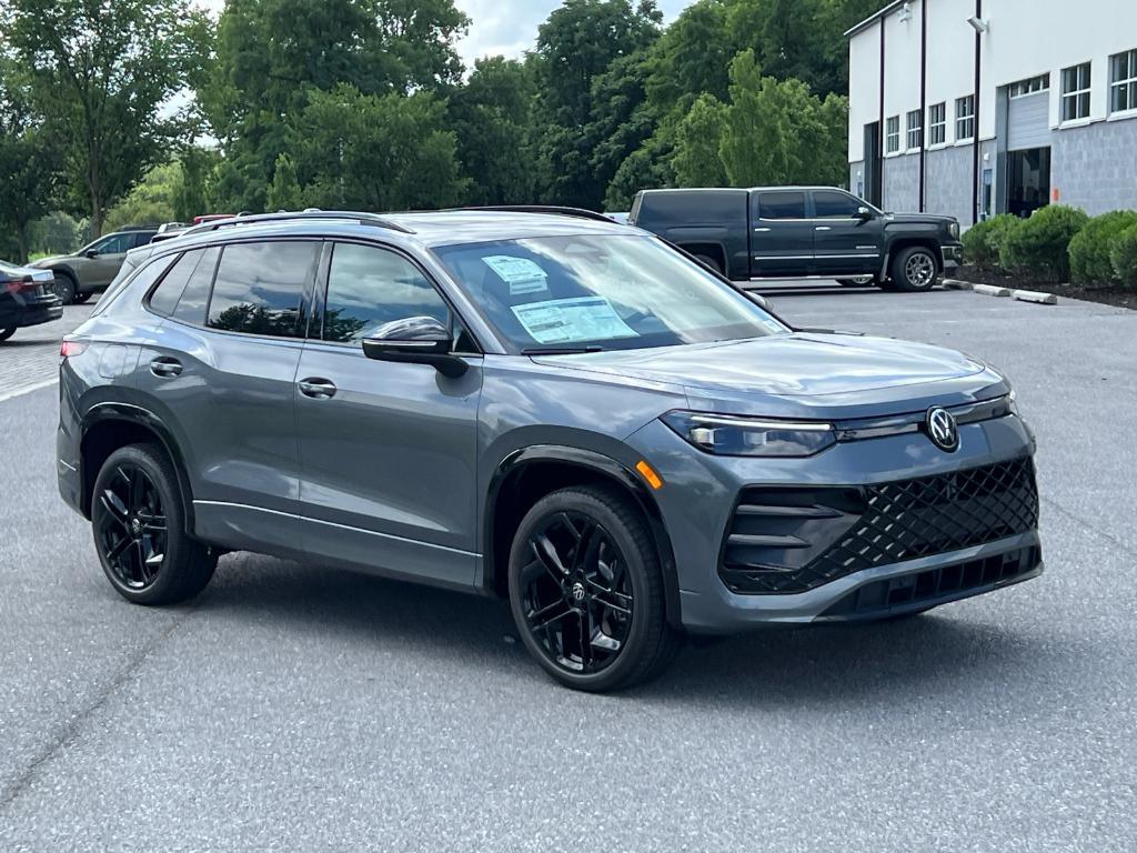 new 2025 Volkswagen Tiguan car, priced at $36,350