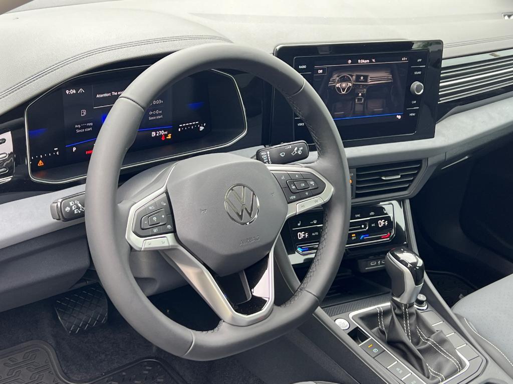 new 2025 Volkswagen Jetta car