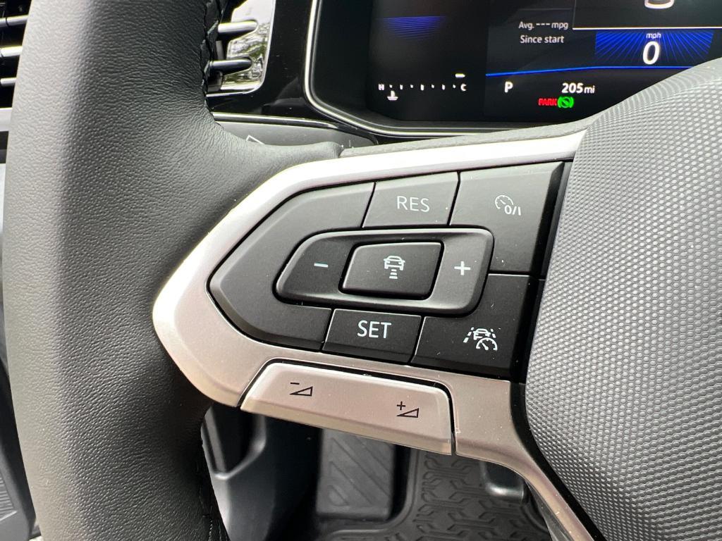new 2025 Volkswagen Jetta car