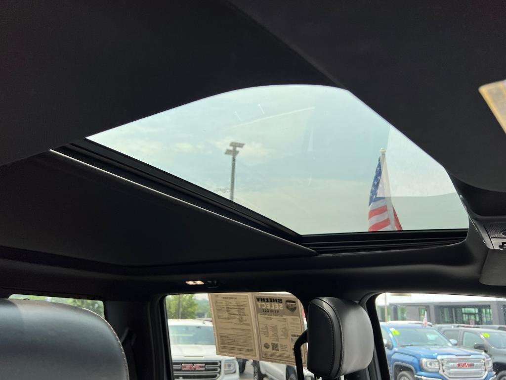 used 2022 Ford F-250 car, priced at $62,654