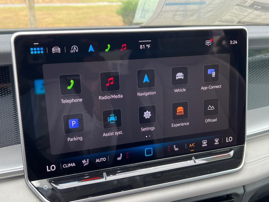 new 2025 Volkswagen Tiguan car, priced at $34,018