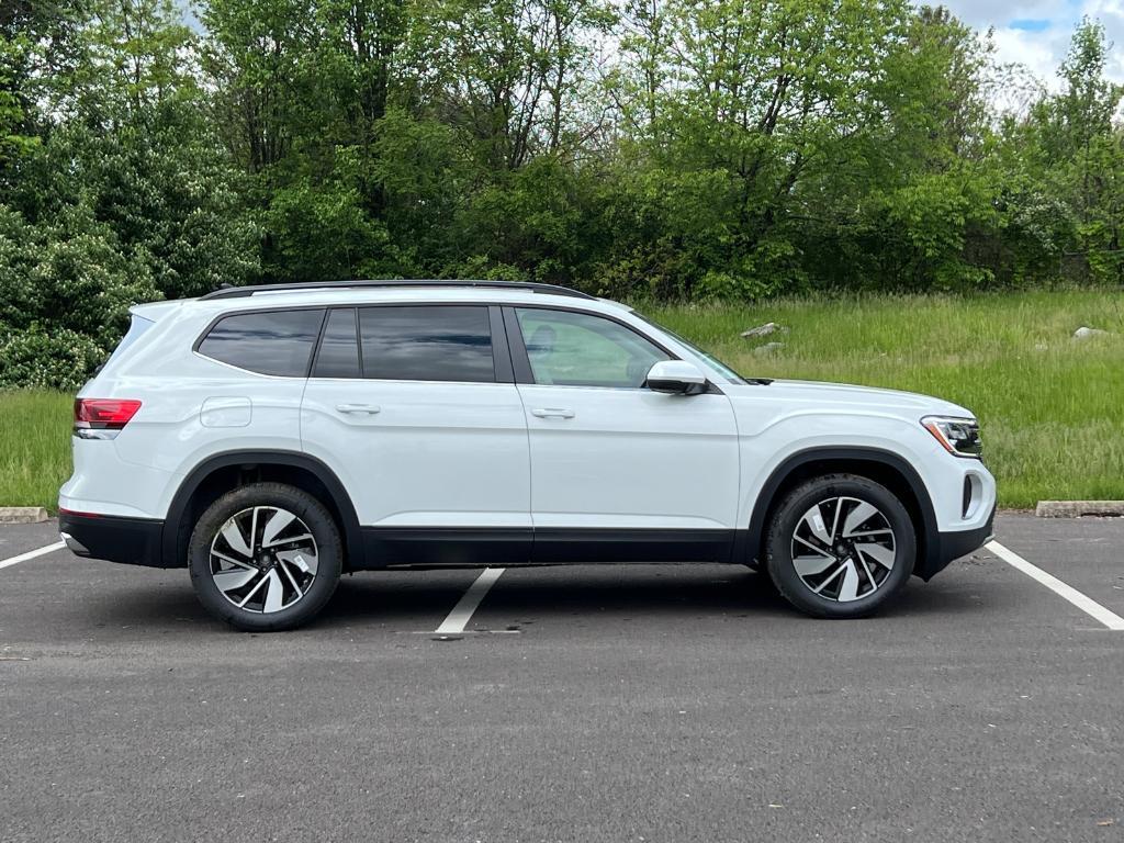 new 2025 Volkswagen Atlas car, priced at $44,873