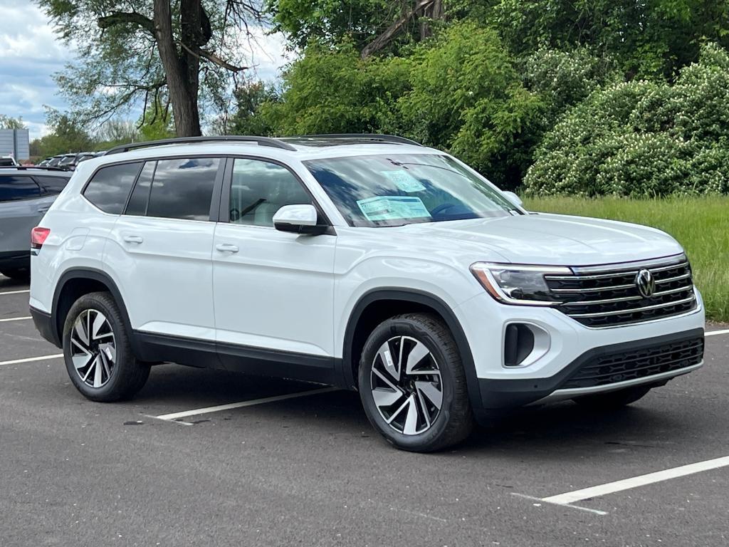 new 2025 Volkswagen Atlas car, priced at $43,873
