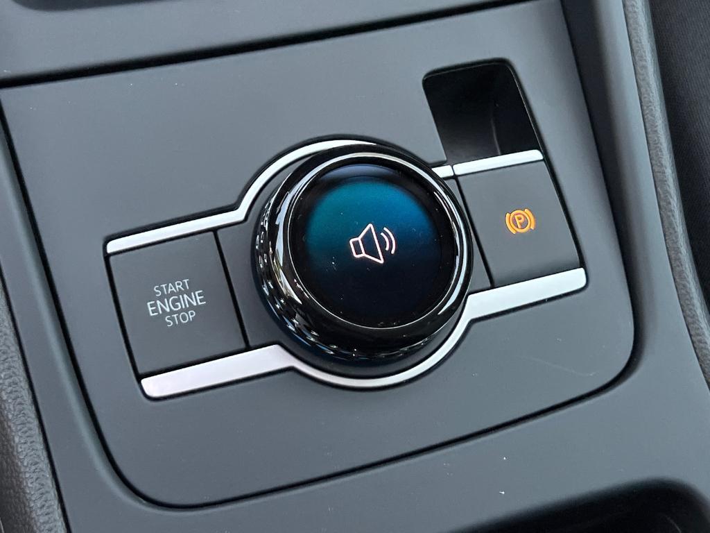 new 2025 Volkswagen Tiguan car, priced at $29,728