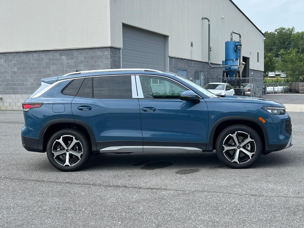new 2025 Volkswagen Tiguan car, priced at $35,486