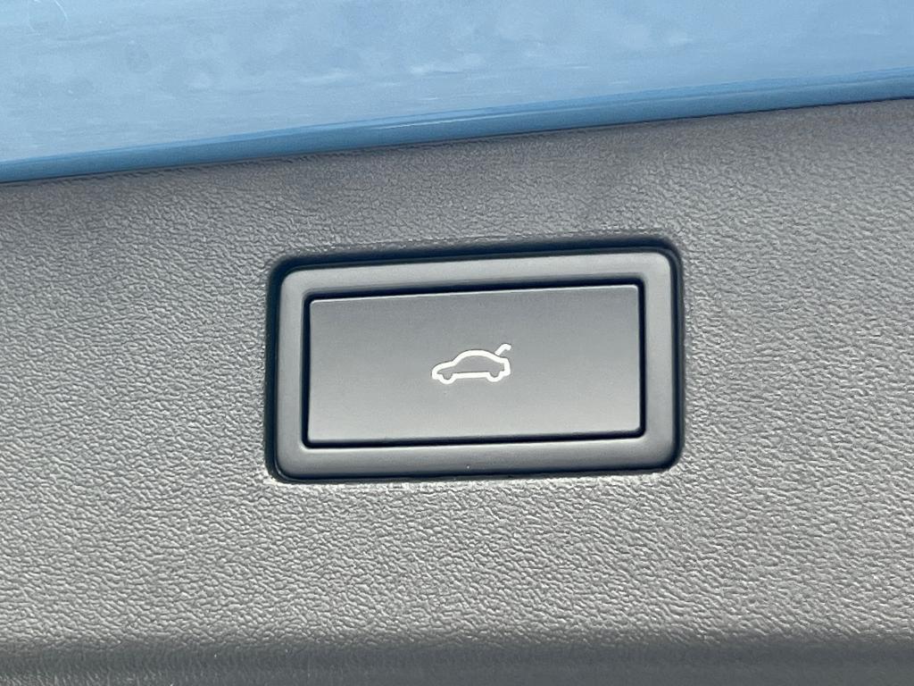 new 2025 Volkswagen Tiguan car, priced at $35,486