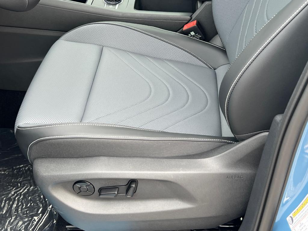 new 2025 Volkswagen Tiguan car, priced at $35,486