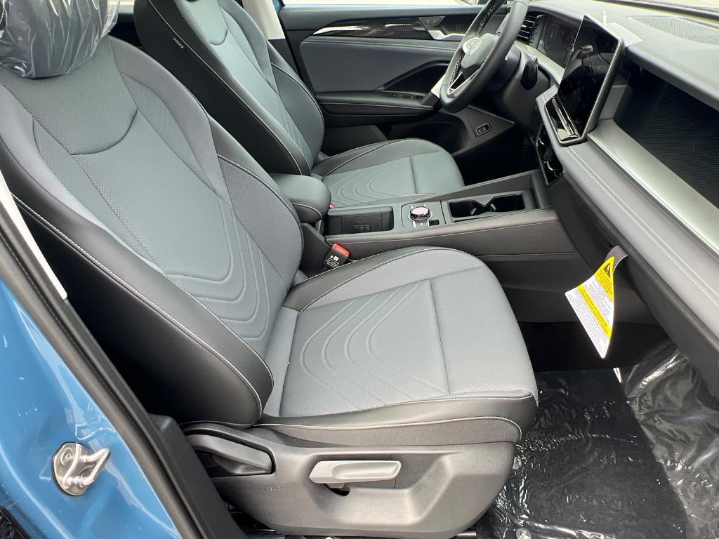 new 2025 Volkswagen Tiguan car, priced at $35,486