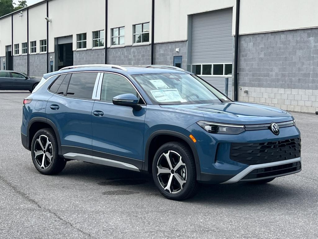 new 2025 Volkswagen Tiguan car, priced at $35,486