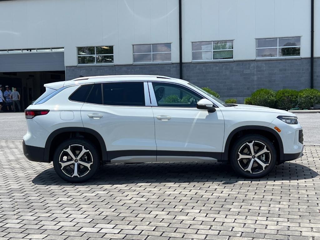 new 2025 Volkswagen Tiguan car, priced at $33,291