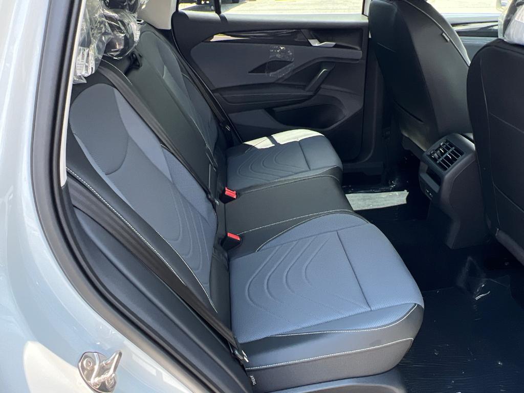 new 2025 Volkswagen Tiguan car, priced at $33,291