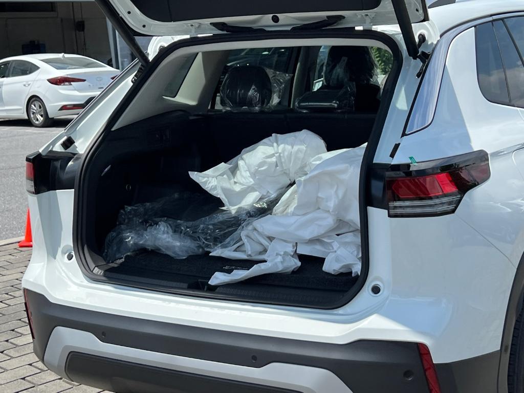 new 2025 Volkswagen Tiguan car, priced at $33,291
