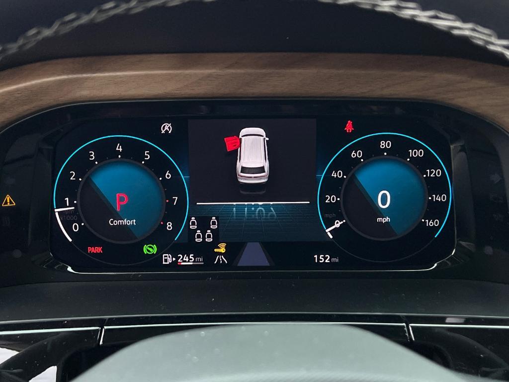 new 2025 Volkswagen Atlas car, priced at $43,971