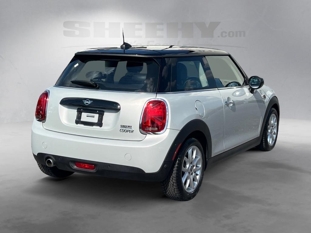 used 2021 MINI Hardtop car, priced at $18,167