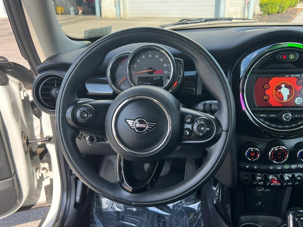 used 2021 MINI Hardtop car, priced at $18,167