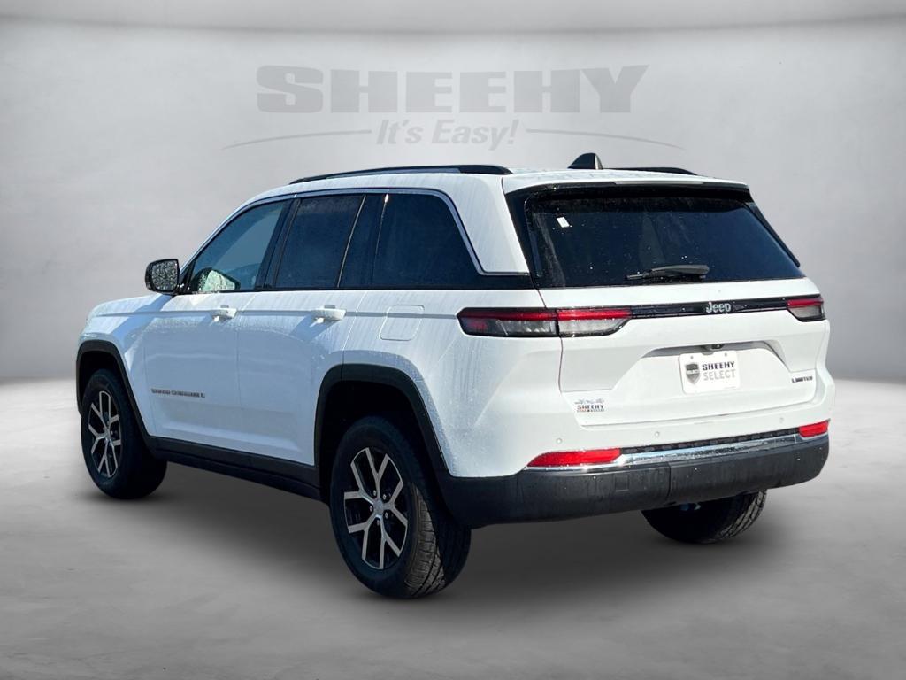 used 2023 Jeep Grand Cherokee car, priced at $30,063