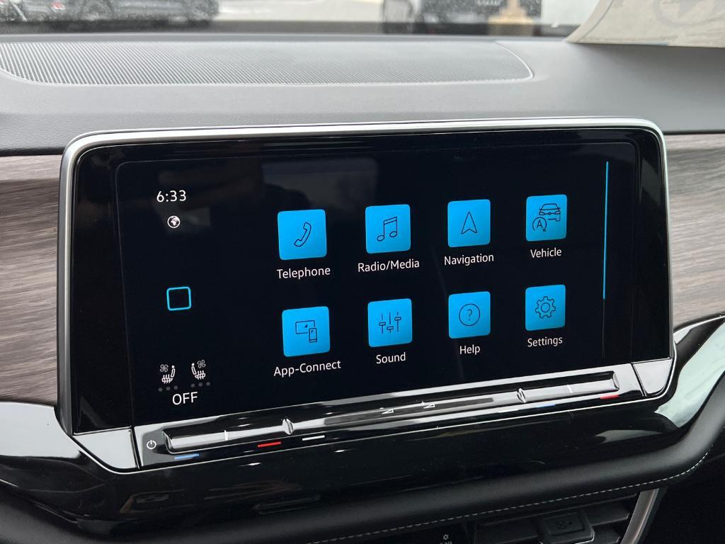 new 2025 Volkswagen Atlas car, priced at $51,373