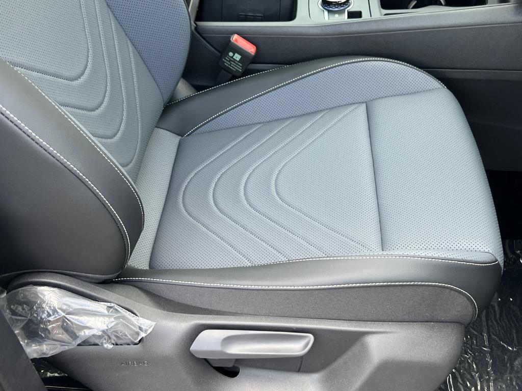 new 2025 Volkswagen Tiguan car, priced at $38,229