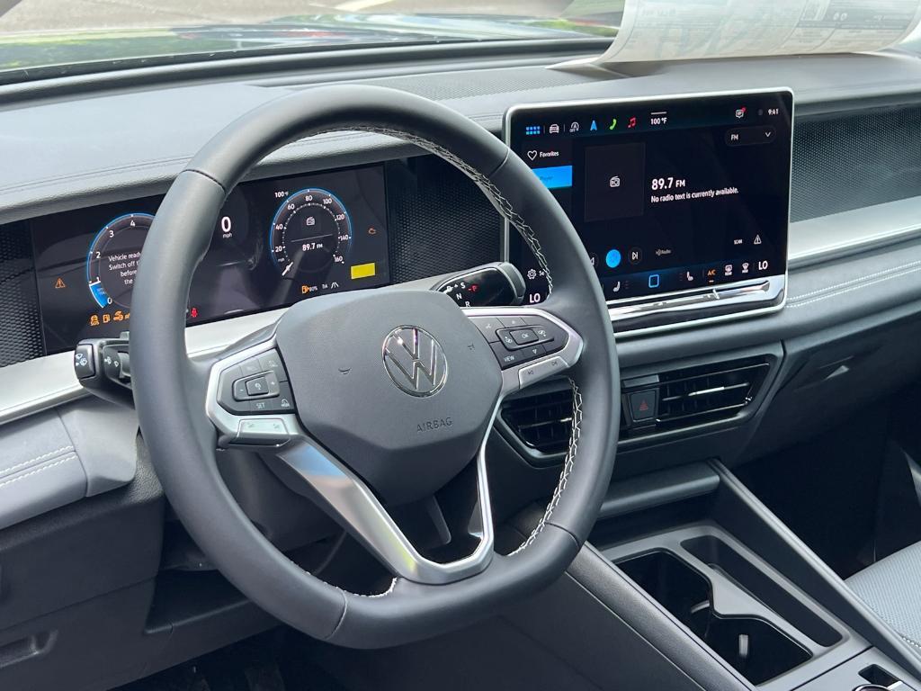 new 2025 Volkswagen Tiguan car, priced at $33,291