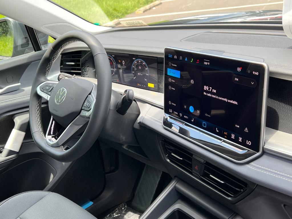 new 2025 Volkswagen Tiguan car, priced at $33,291