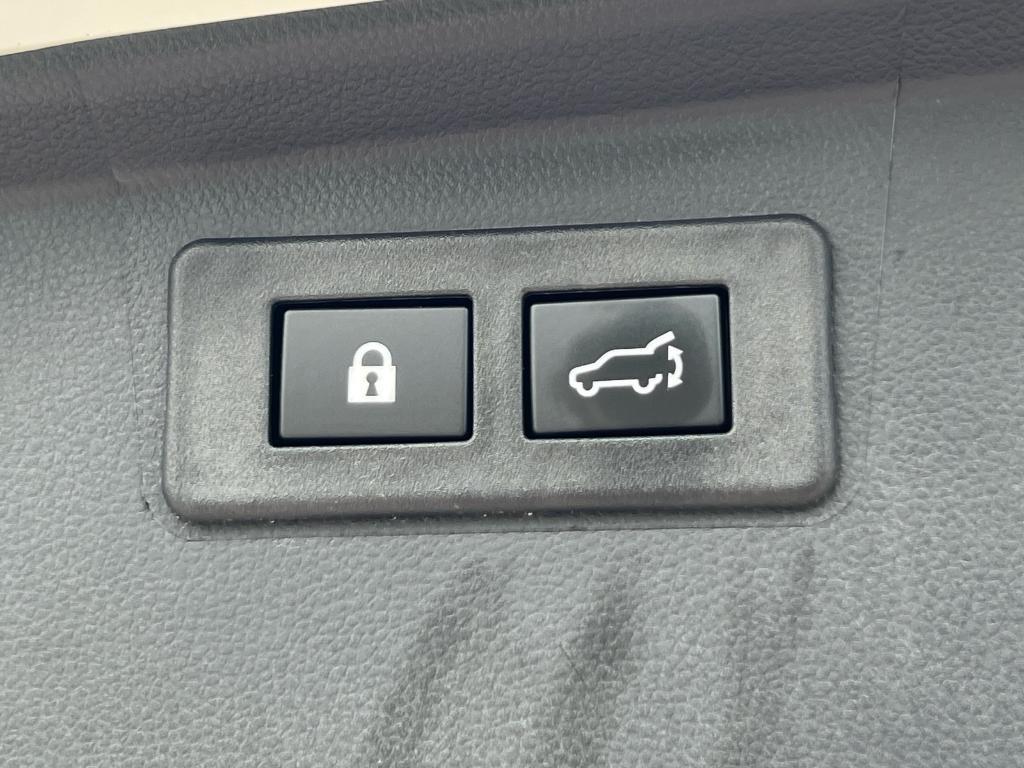 used 2025 Subaru Outback car, priced at $38,298