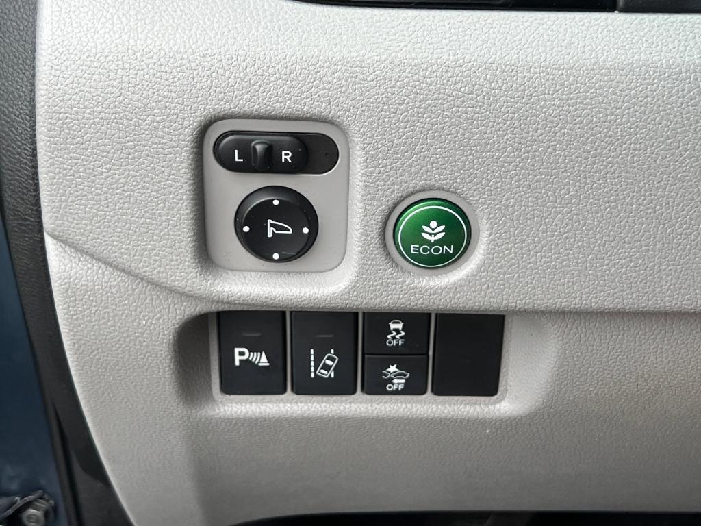 used 2016 Honda Pilot car, priced at $13,964