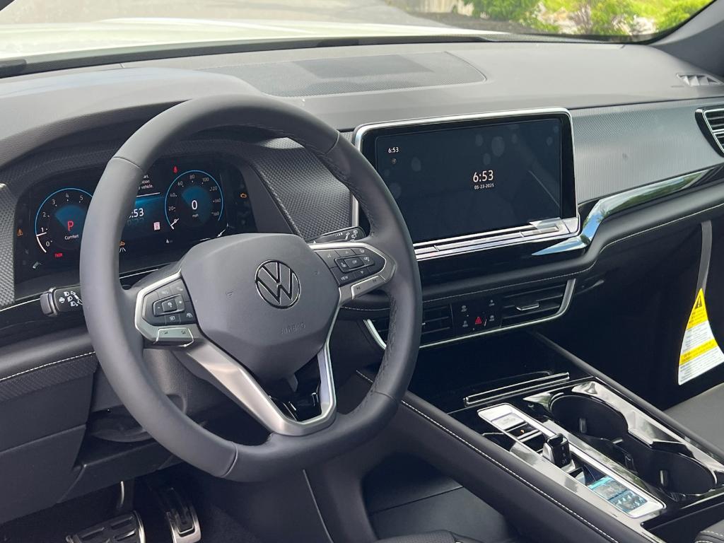 new 2025 Volkswagen Atlas Cross Sport car, priced at $52,584