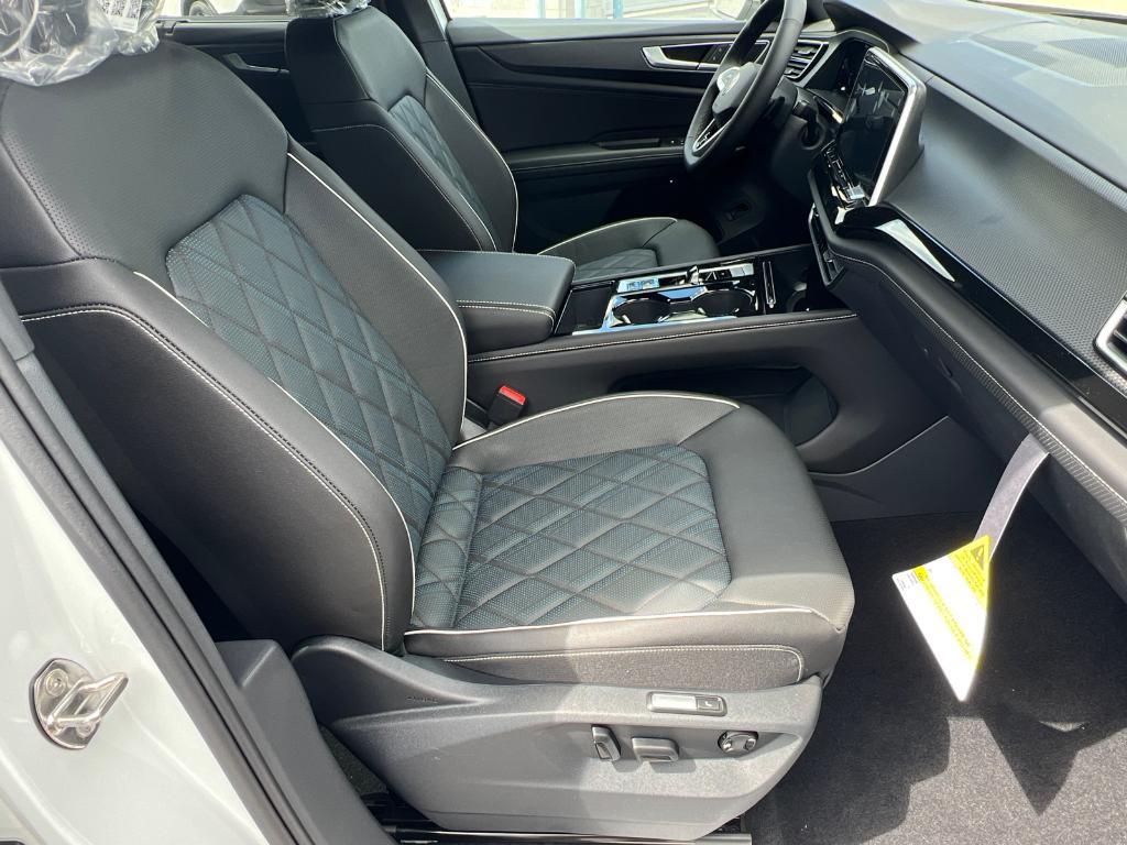 new 2025 Volkswagen Atlas Cross Sport car, priced at $52,584