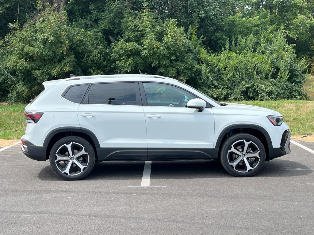 new 2025 Volkswagen Taos car, priced at $35,564
