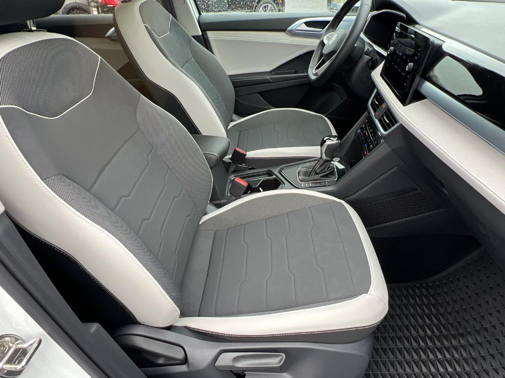 new 2025 Volkswagen Taos car, priced at $28,868