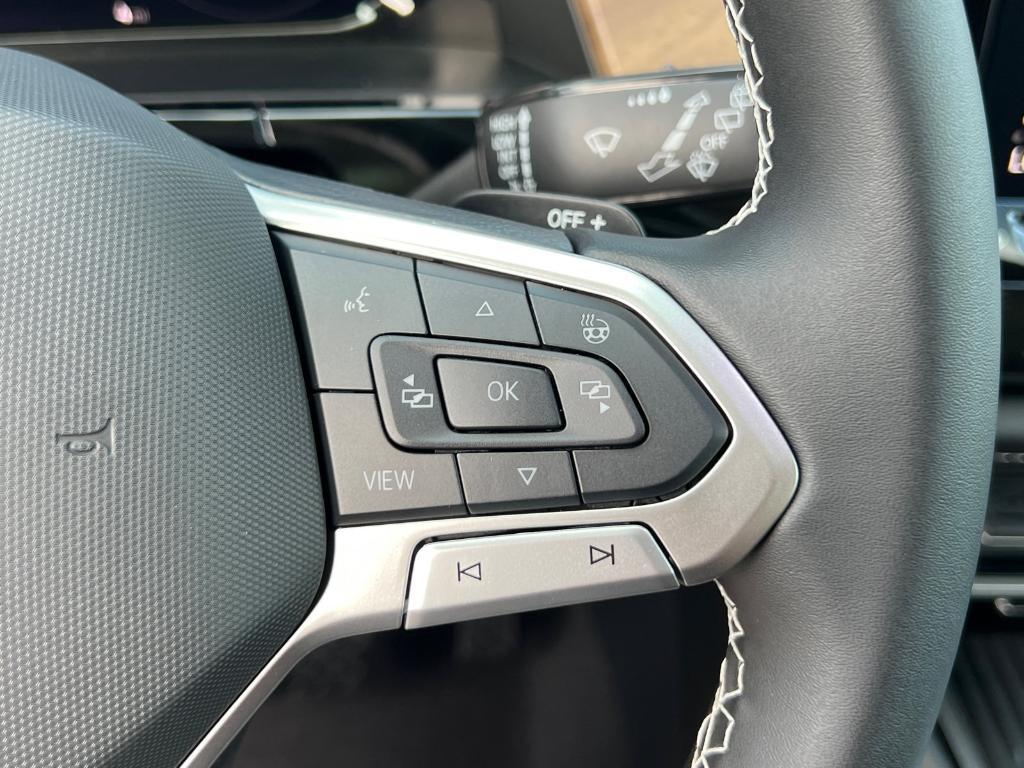 new 2026 Volkswagen Atlas car, priced at $47,455