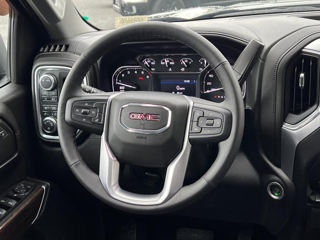 used 2022 GMC Sierra 1500 Limited car, priced at $35,218