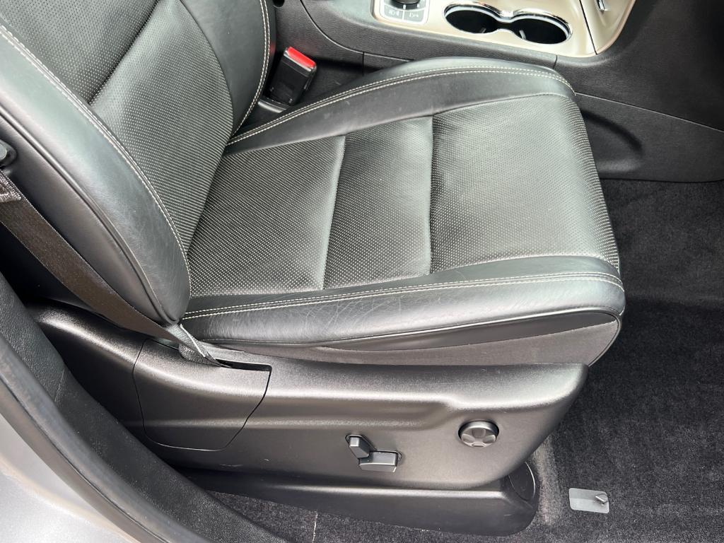 used 2014 Jeep Grand Cherokee car, priced at $10,244