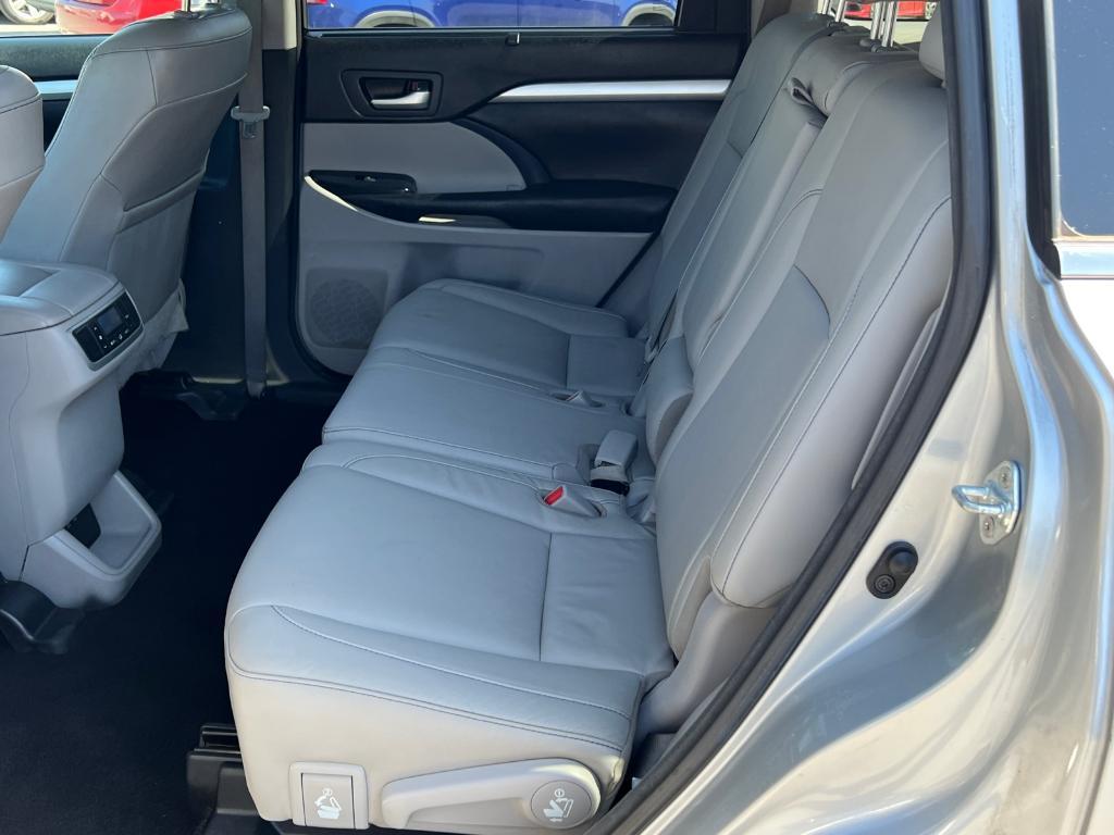 used 2017 Toyota Highlander car, priced at $15,575