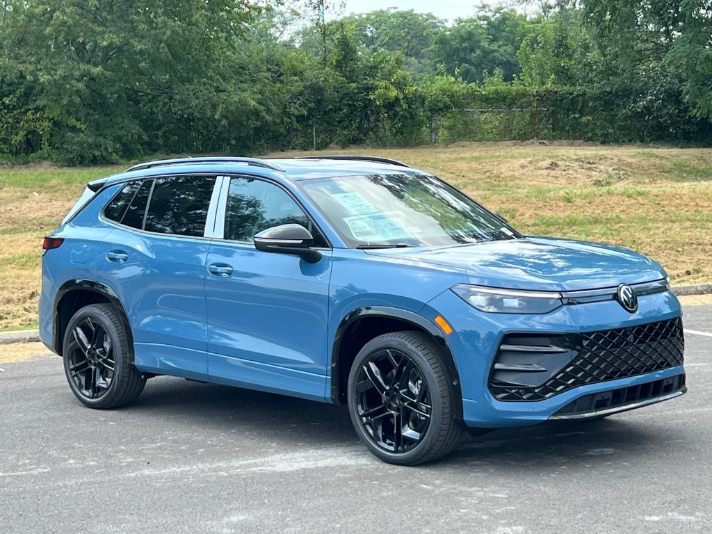 new 2025 Volkswagen Tiguan car, priced at $37,514