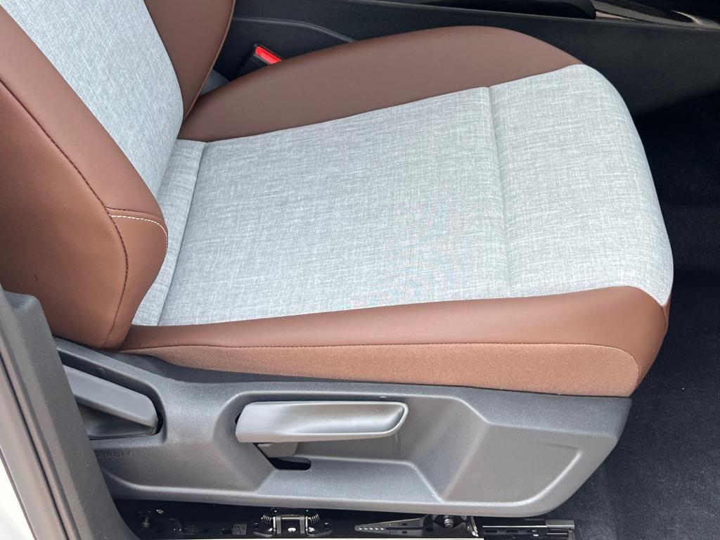 new 2025 Volkswagen ID.4 car, priced at $44,410