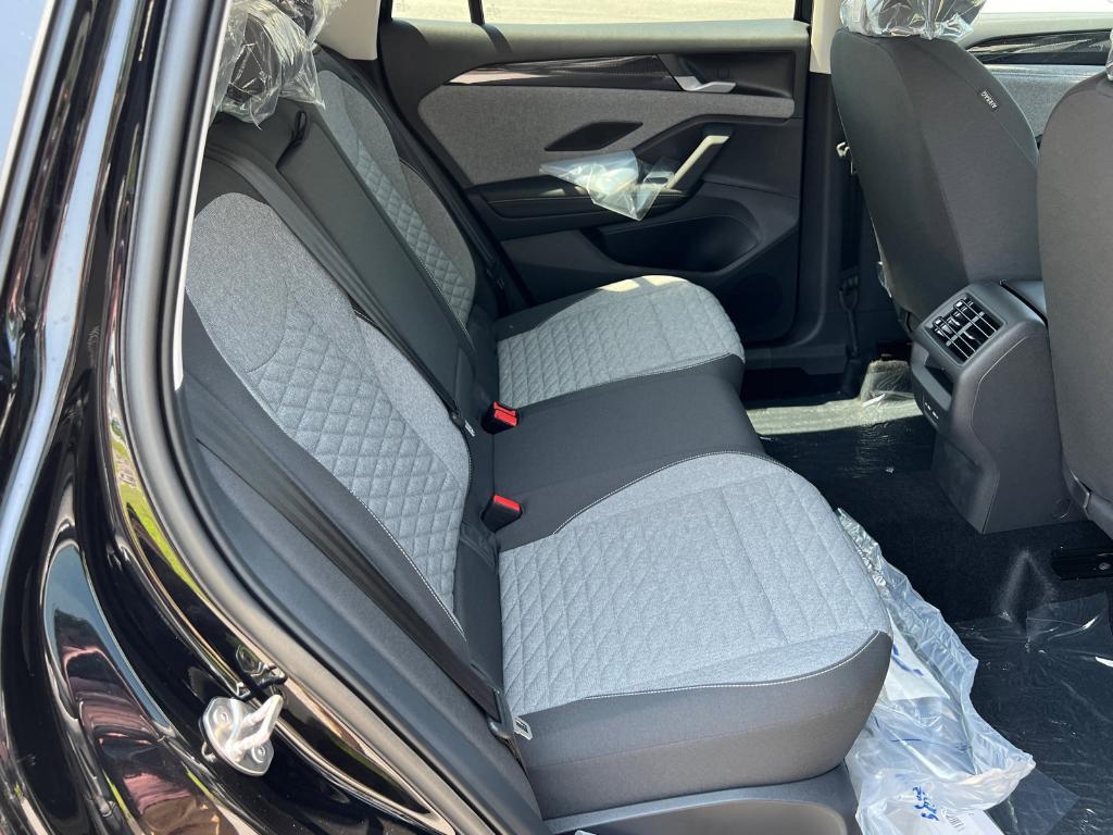 new 2025 Volkswagen Tiguan car, priced at $30,172