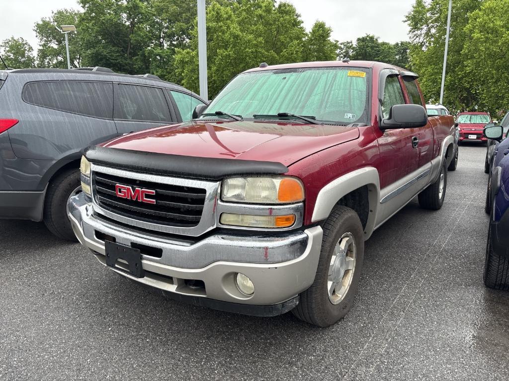 used 2005 GMC Sierra 1500 car, priced at $10,994