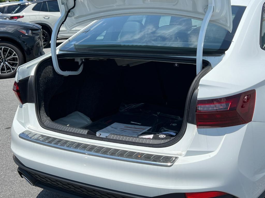 new 2025 Volkswagen Jetta GLI car