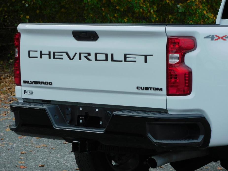 used 2022 Chevrolet Silverado 2500 car, priced at $45,987