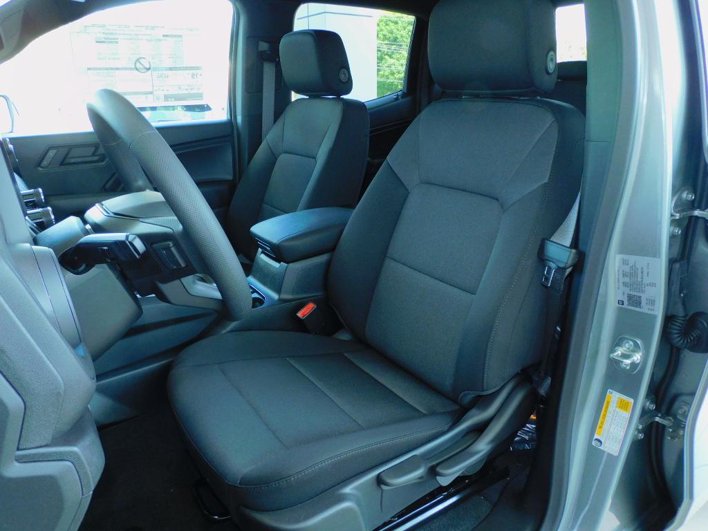 new 2025 Chevrolet Colorado car, priced at $42,595