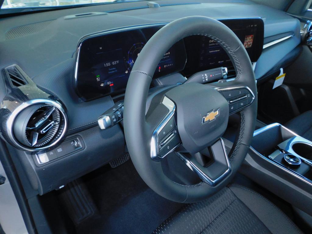 new 2026 Chevrolet Equinox car, priced at $30,987