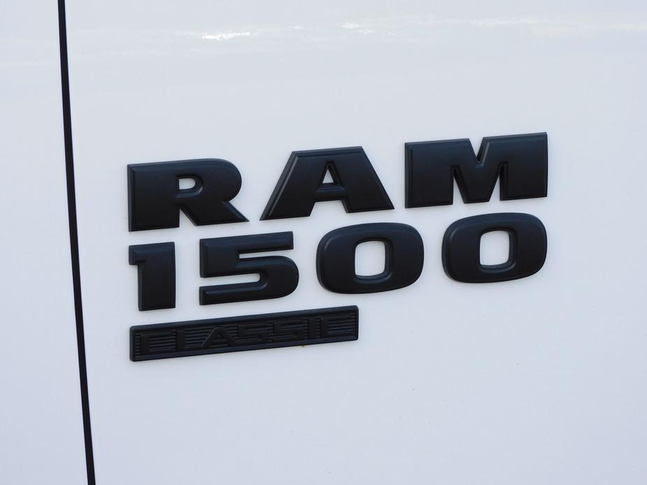 used 2021 Ram 1500 Classic car, priced at $32,987