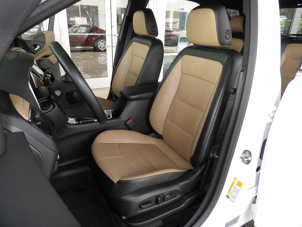 used 2024 Chevrolet Equinox car, priced at $30,000