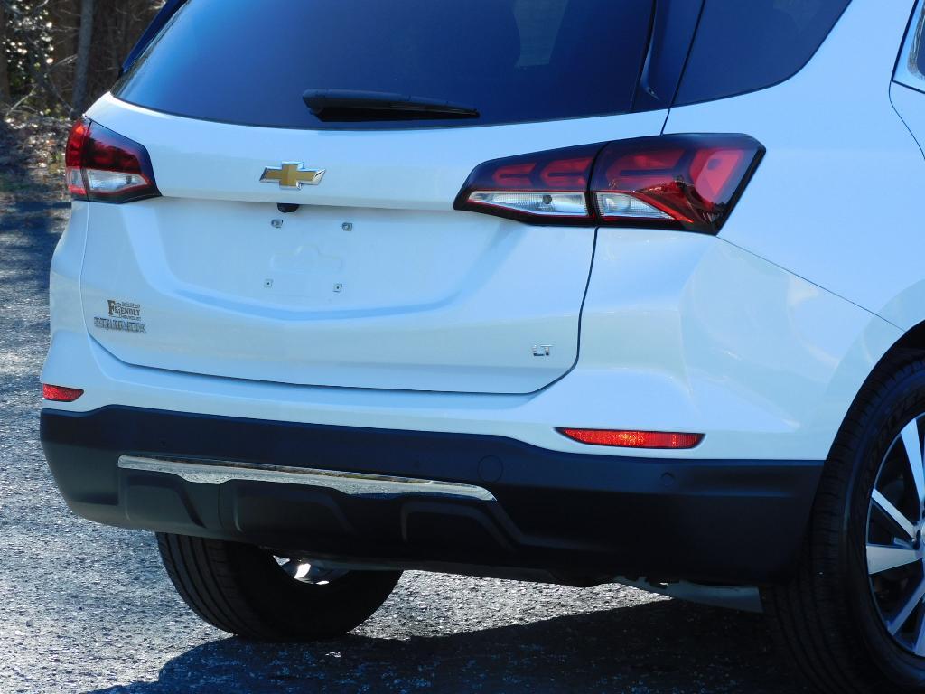 used 2022 Chevrolet Equinox car, priced at $24,987