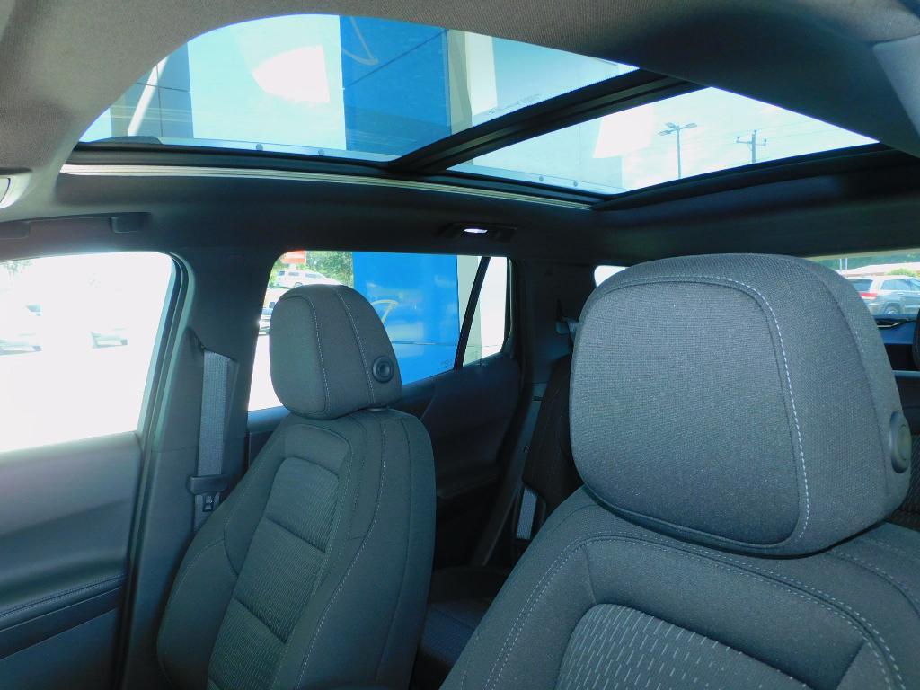 new 2026 Chevrolet Equinox car, priced at $31,935