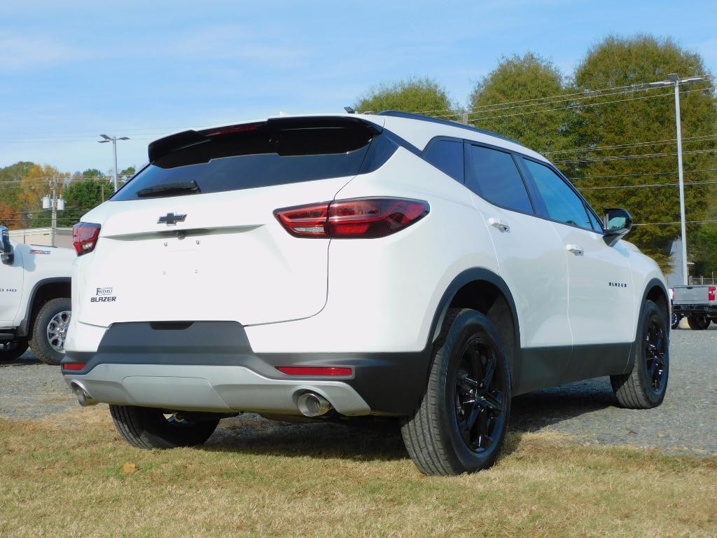 new 2025 Chevrolet Blazer car, priced at $37,487