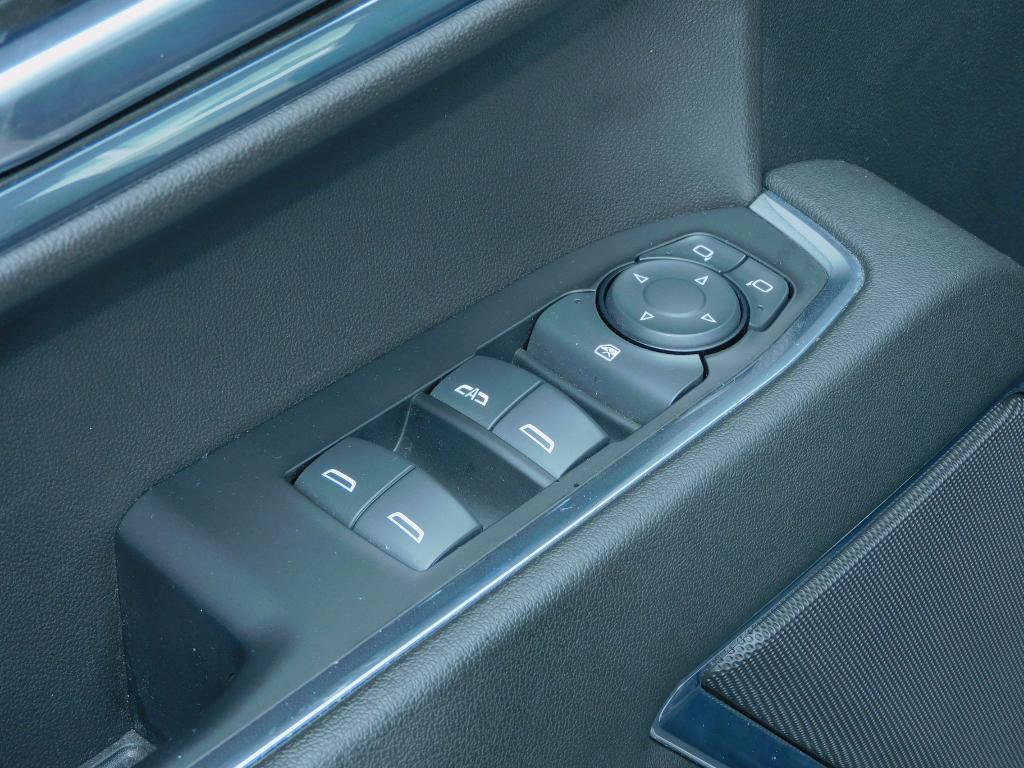 used 2023 Chevrolet Silverado 1500 car, priced at $39,987