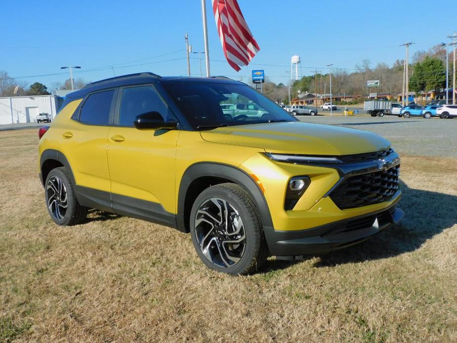 new 2025 Chevrolet TrailBlazer car, priced at $29,640