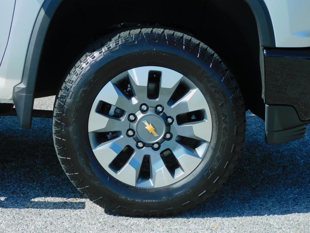 used 2023 Chevrolet Silverado 2500 car, priced at $47,987